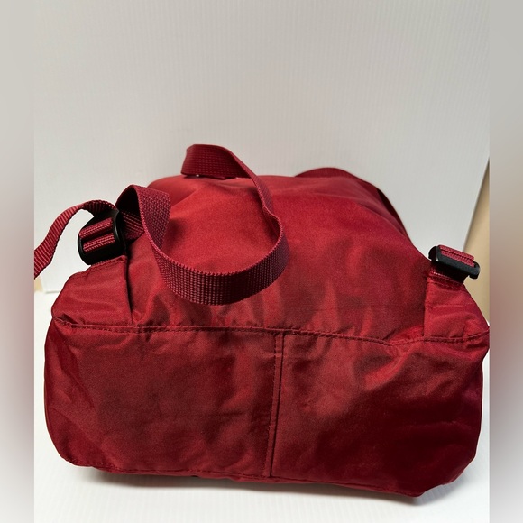 Fjallraven Kanken Scandinavian Classic Large Red Work Travel Reflective Backpack - Picture 13 of 16